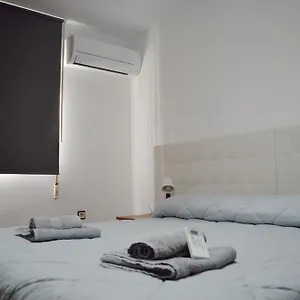 https://apartamentos-maria.1costadelsol.com